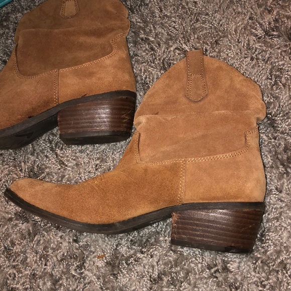 SOLD - Picture 3 of 5